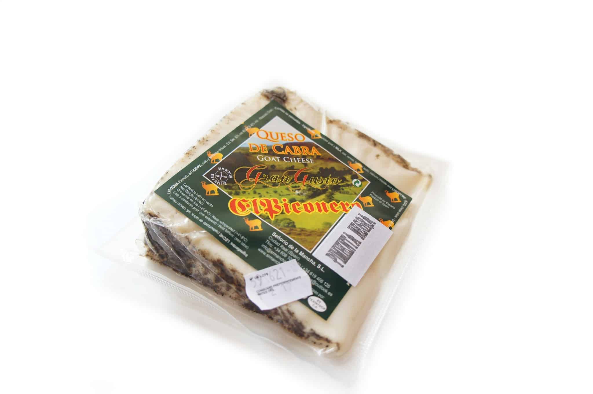 cuña-queso-de-cabra-a-la-pimienta