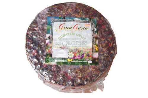 queso de oveja con flores